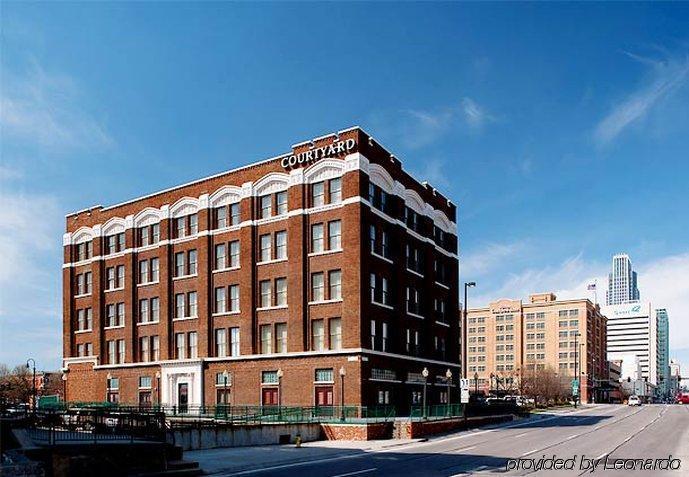 Courtyard Omaha Downtown/Old Market Area Exterior photo