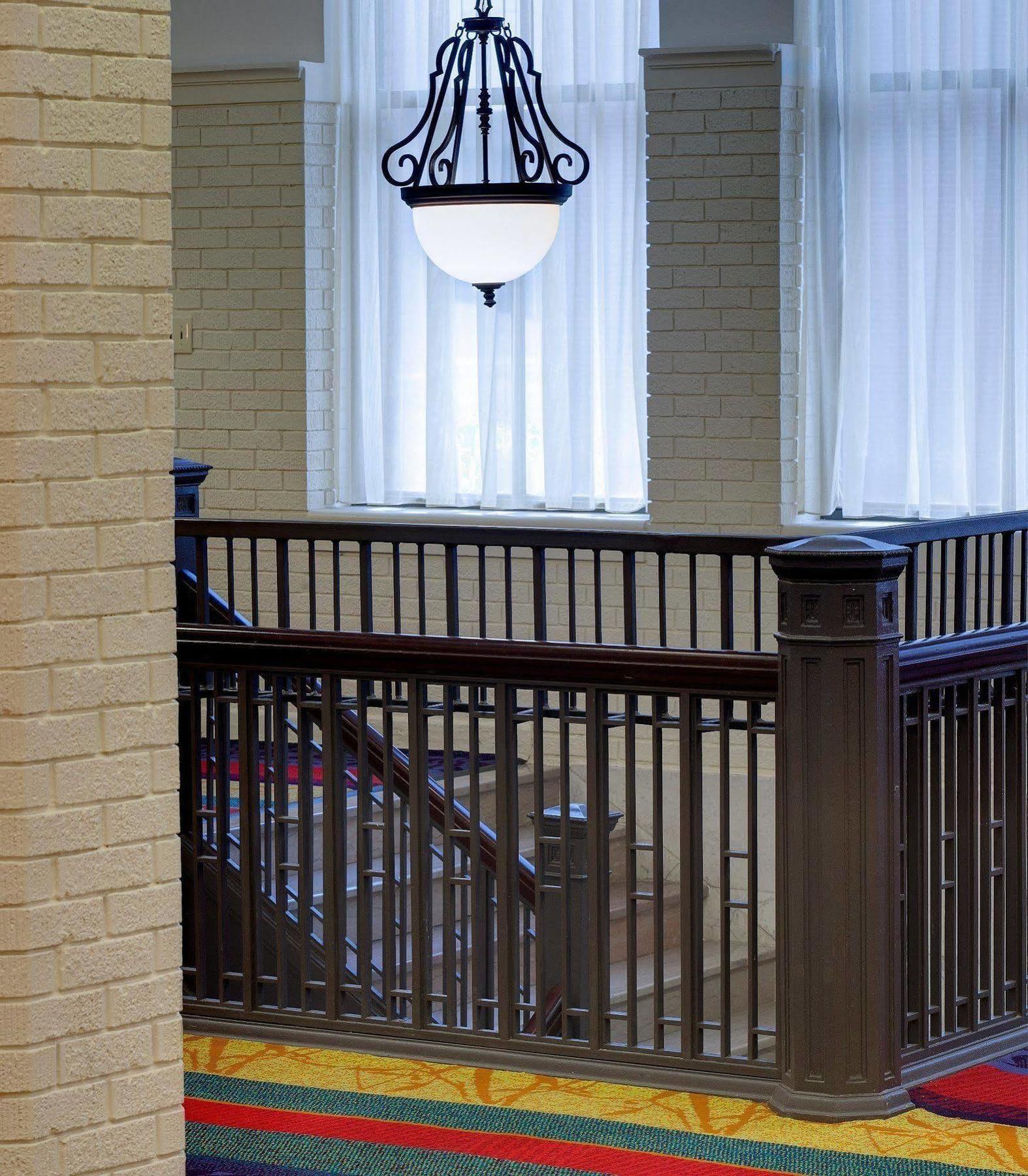Courtyard Omaha Downtown/Old Market Area Exterior photo