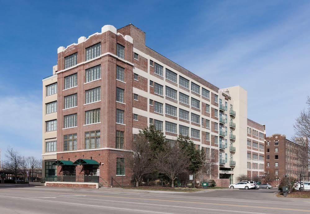 Courtyard Omaha Downtown/Old Market Area Exterior photo